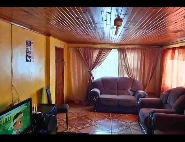 4 BEDROOM HOUSE FOR SALE IN KWANONQABA